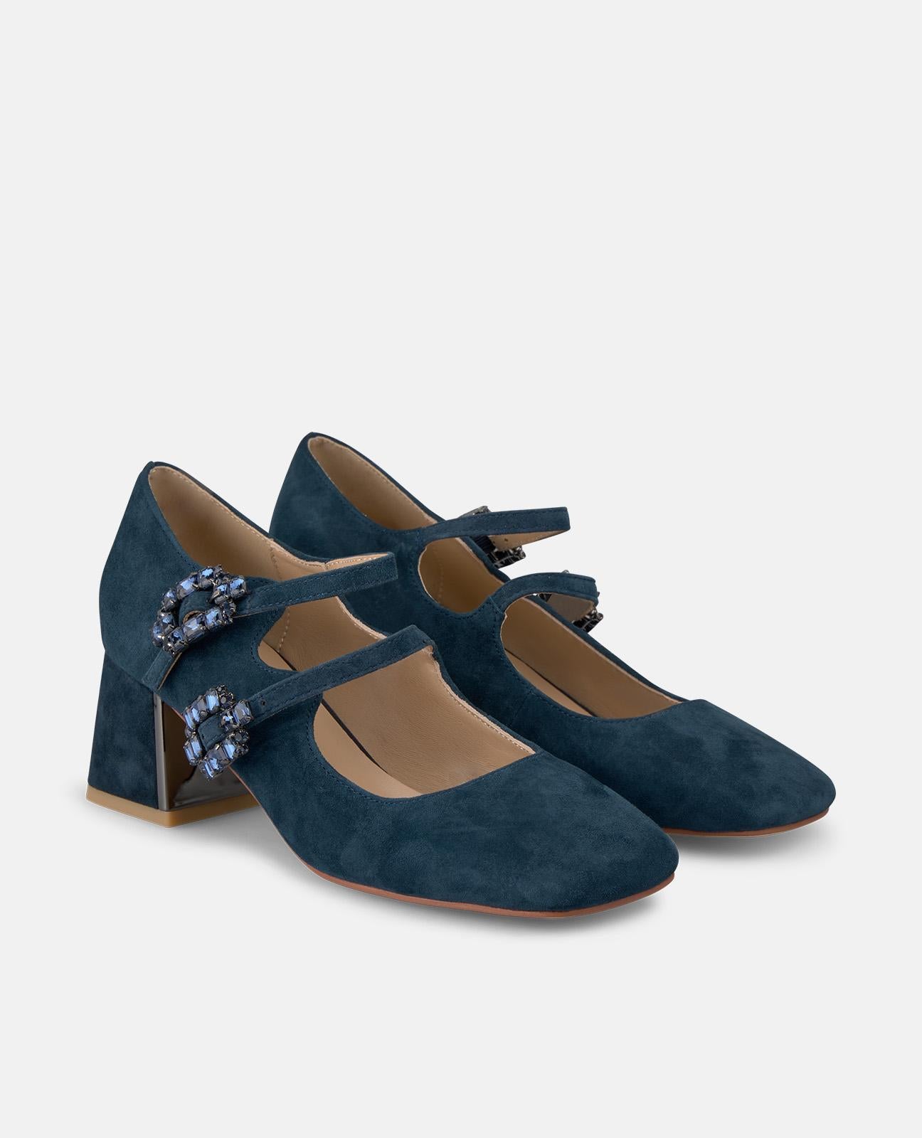 ZAPATO CON HEBILLAS