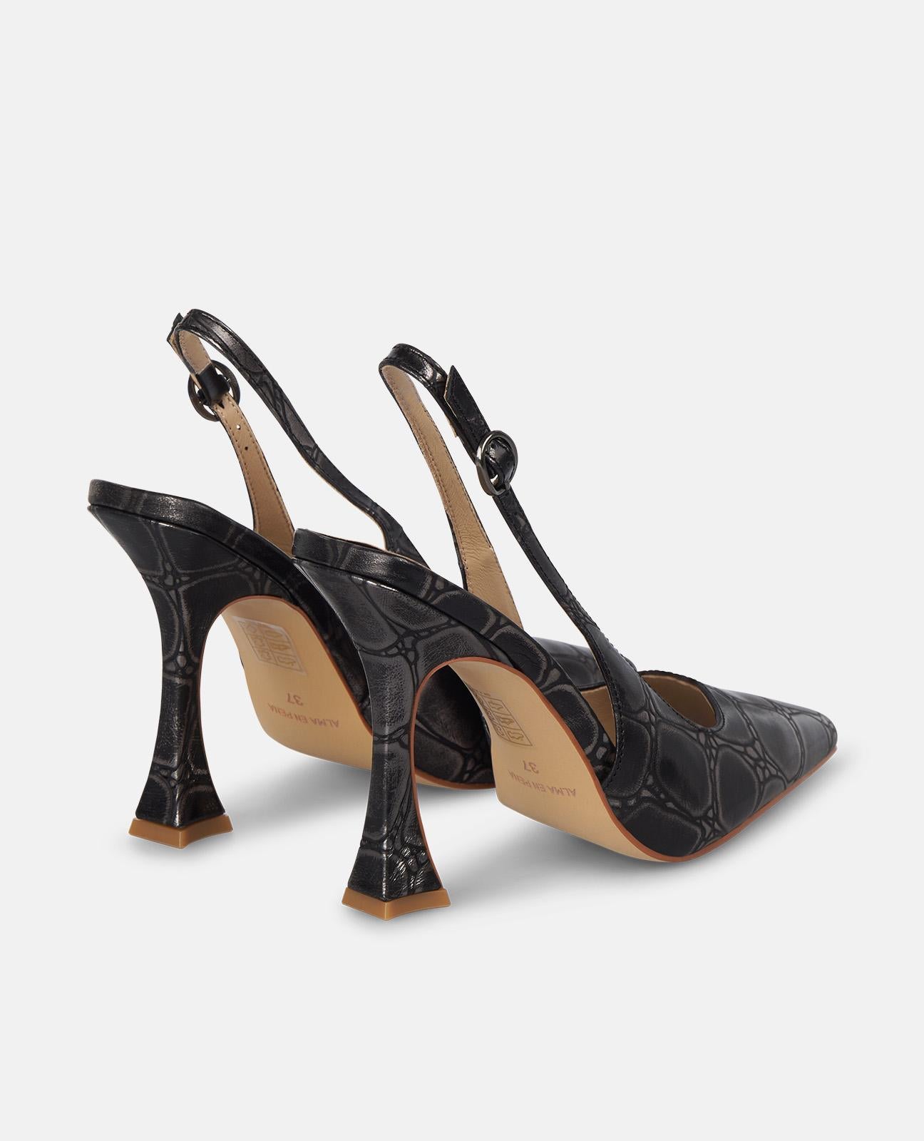 DESTALONADO CON TACÓN HEBILLA