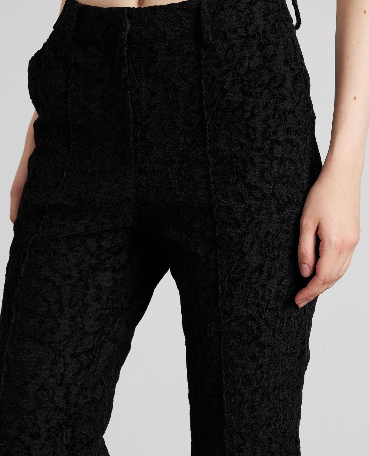 PLANTALÓN FLARE CON TEXTURA