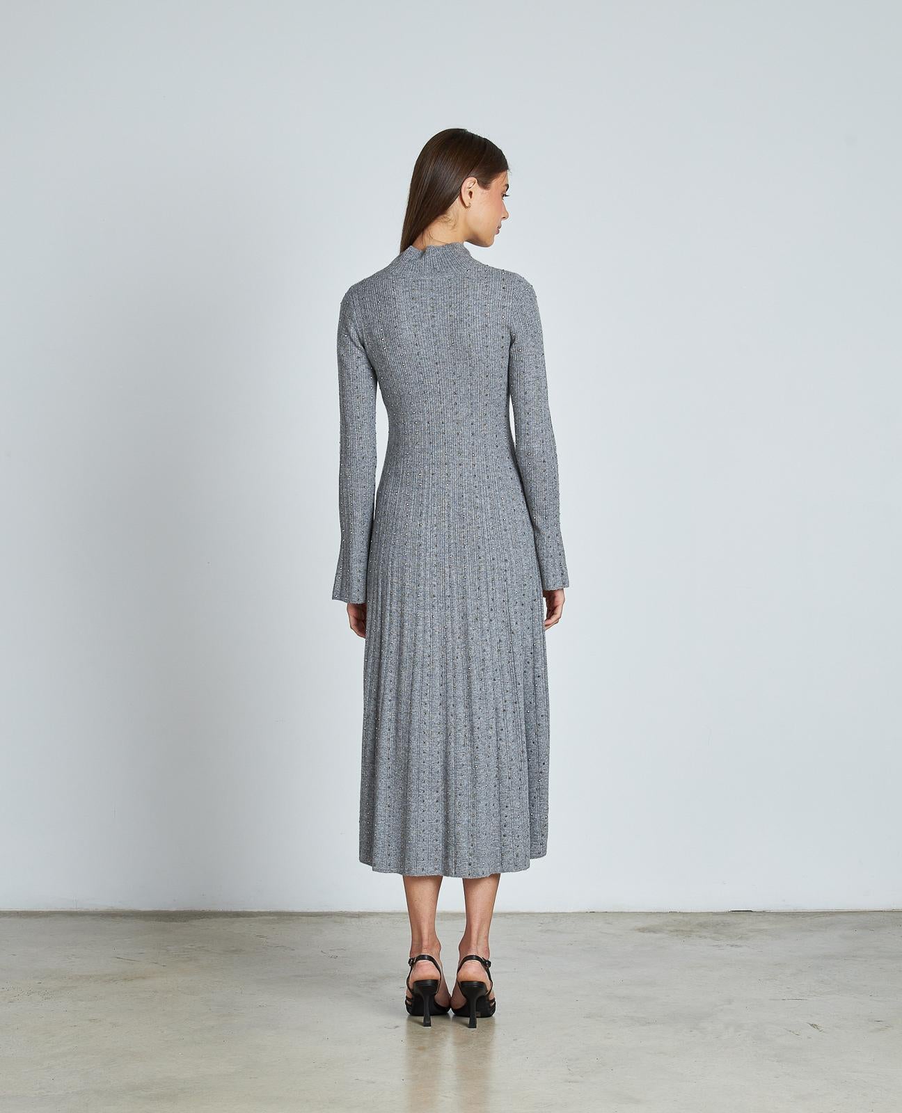 VESTIDO LARGO PEDRERÍA