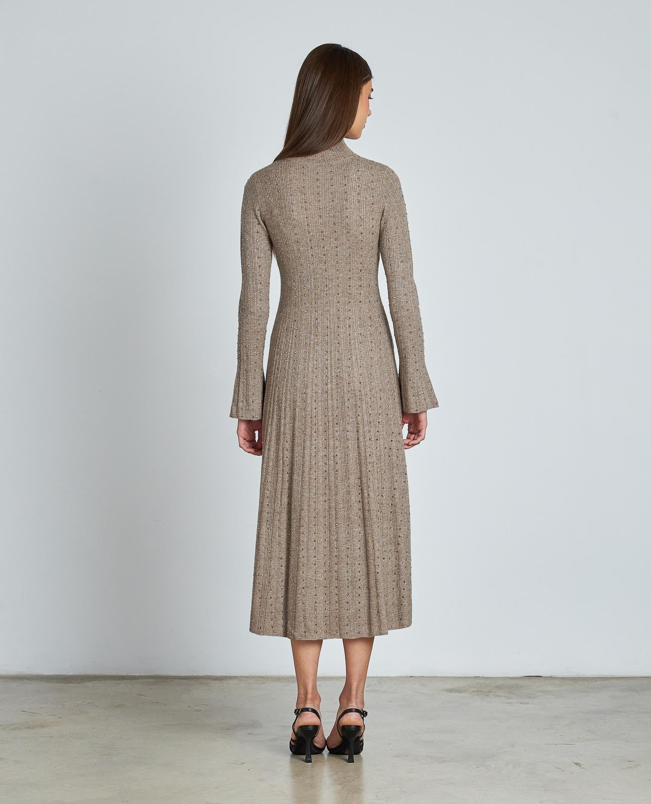 VESTIDO LARGO PEDRERÍA