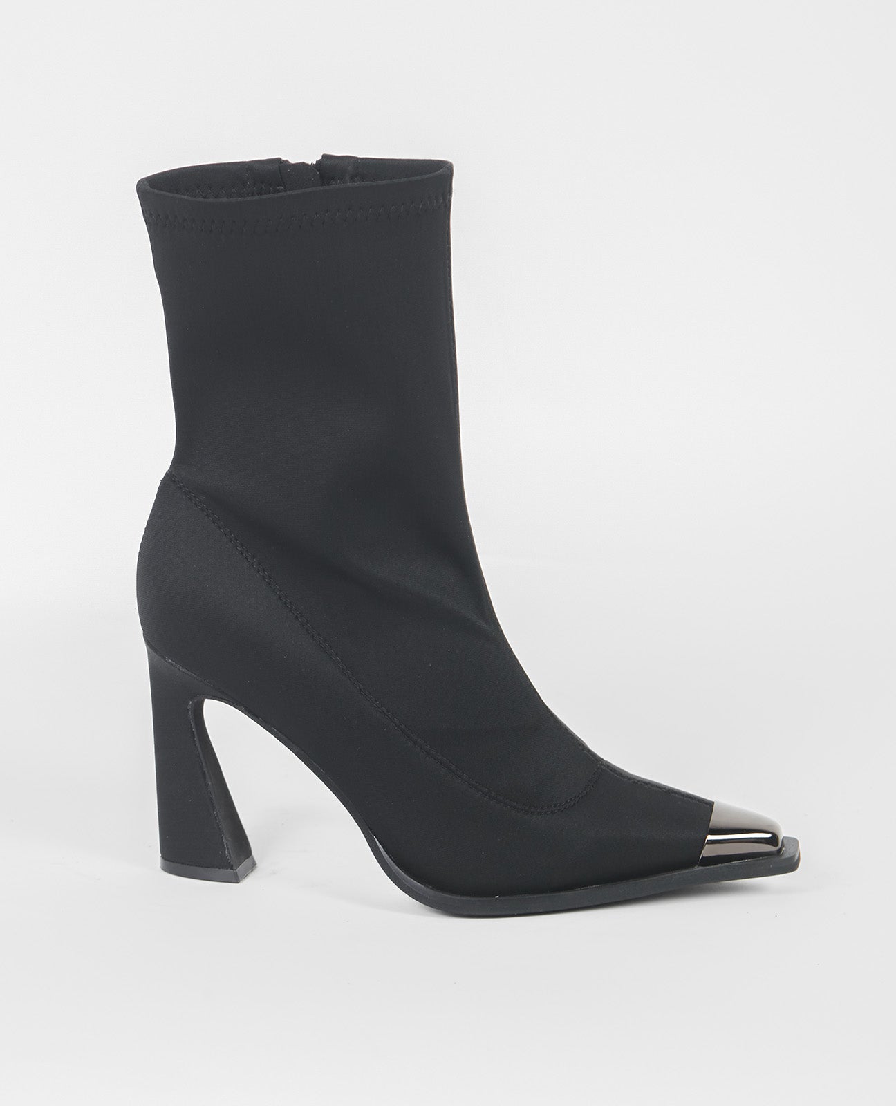 BOTIN TACON PUNTERA METALIZADA