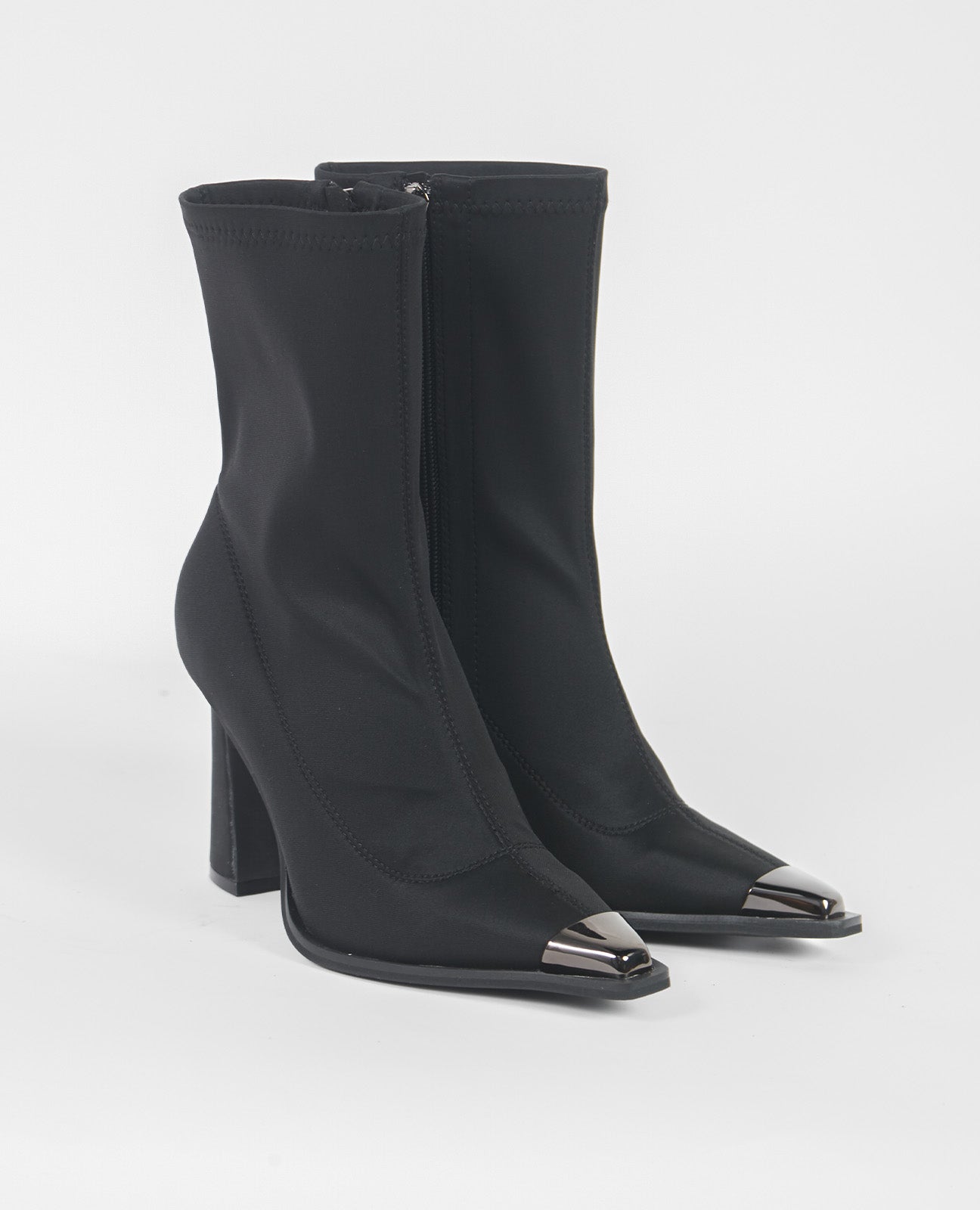 BOTIN TACON PUNTERA METALIZADA