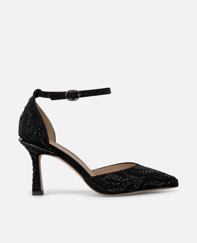 ZAPATO CON DETALLES TACÓN