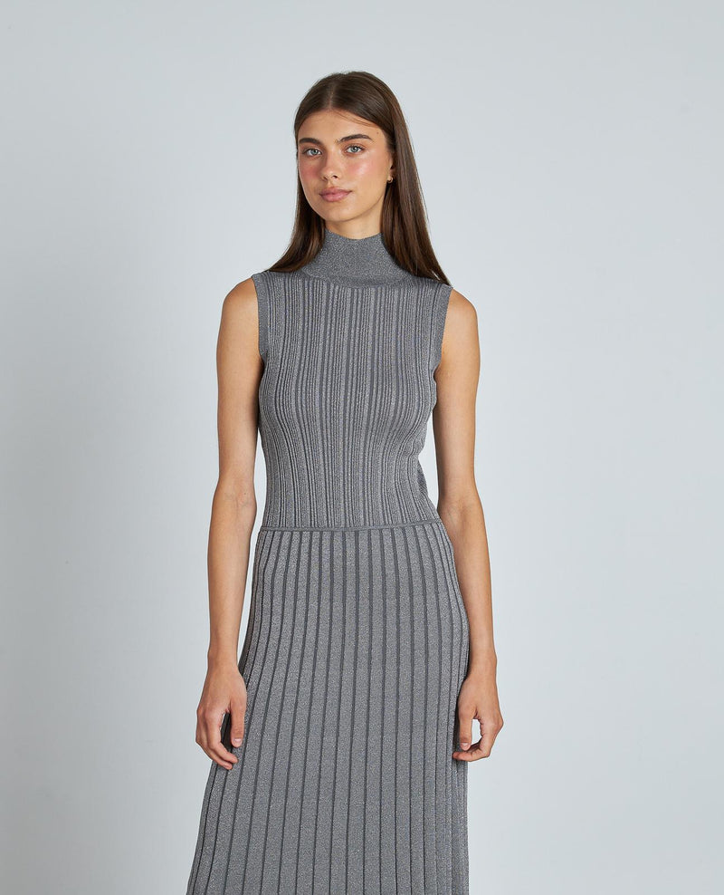 VESTIDO METALIZADO SIN MANGAS