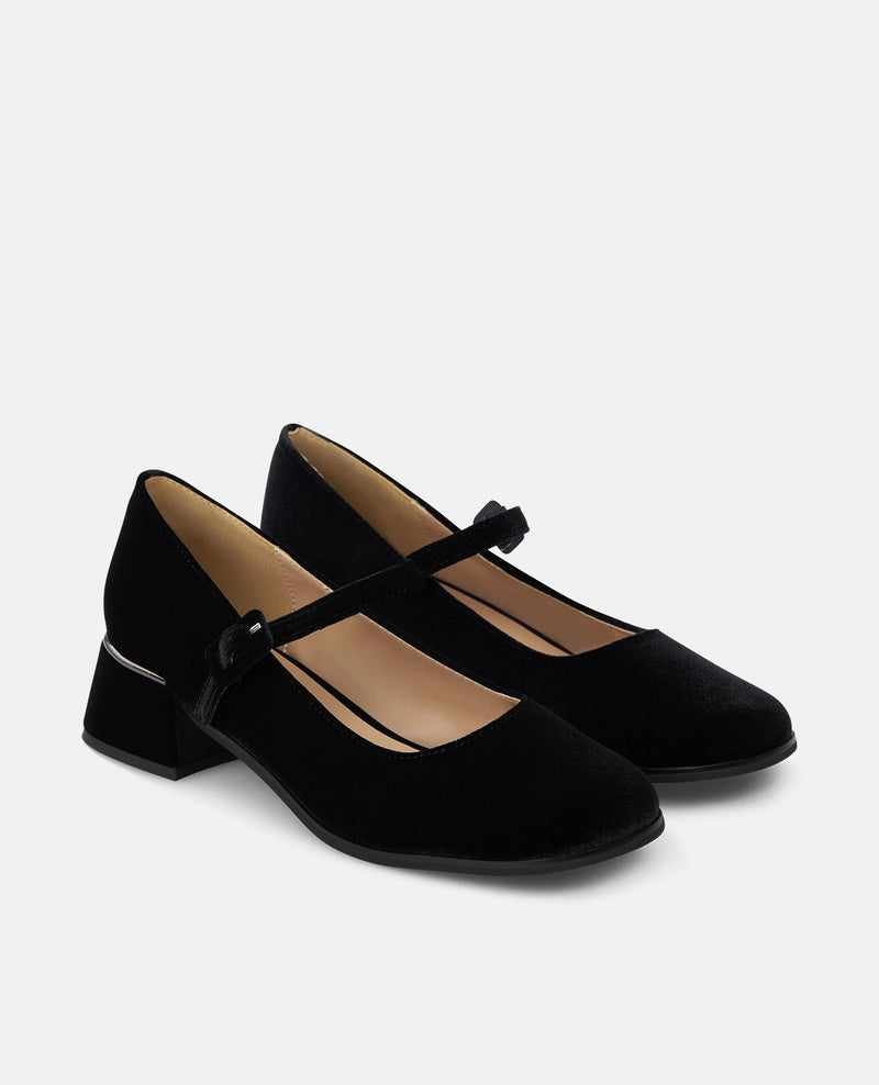 ZAPATO TACÓN BAJO TIRA