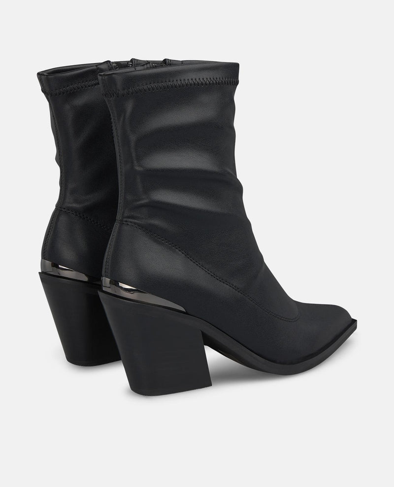 BOTÍN AJUSTADO TACÓN