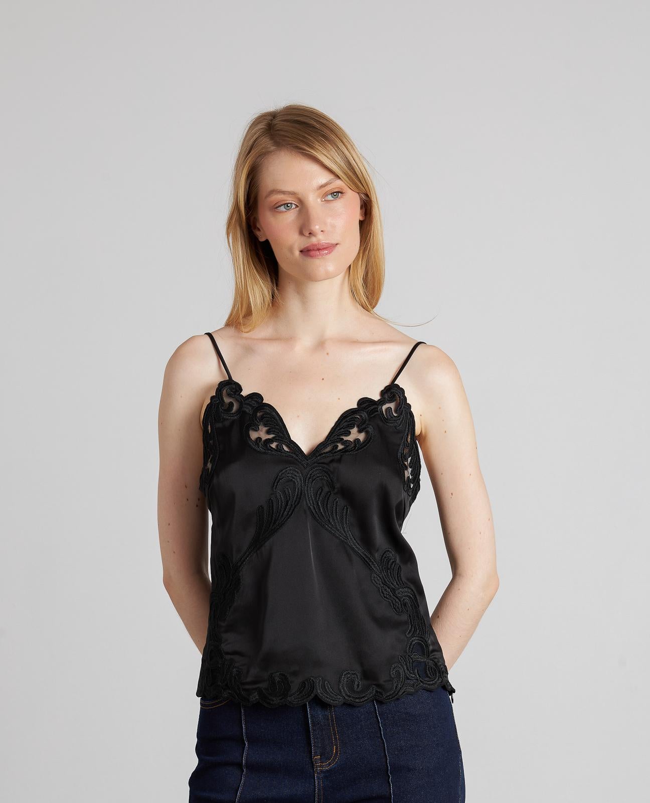 TOP LENCERO BORDADOS