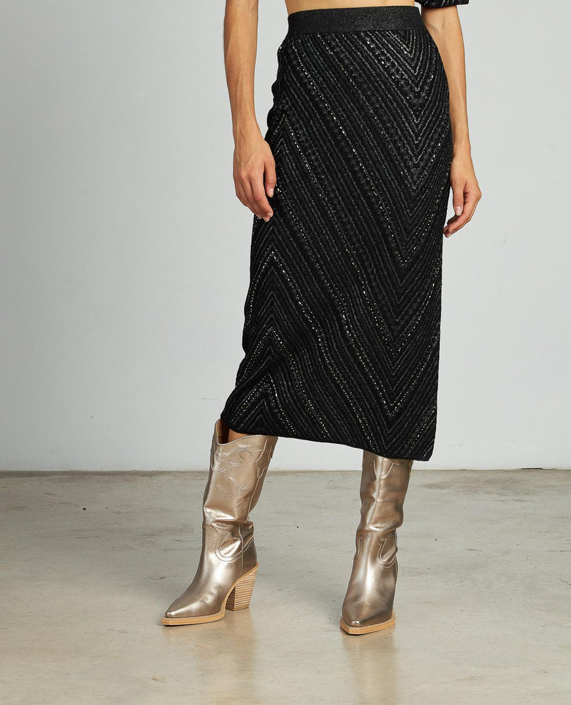 FALDA PUNTO PEDRERÍA