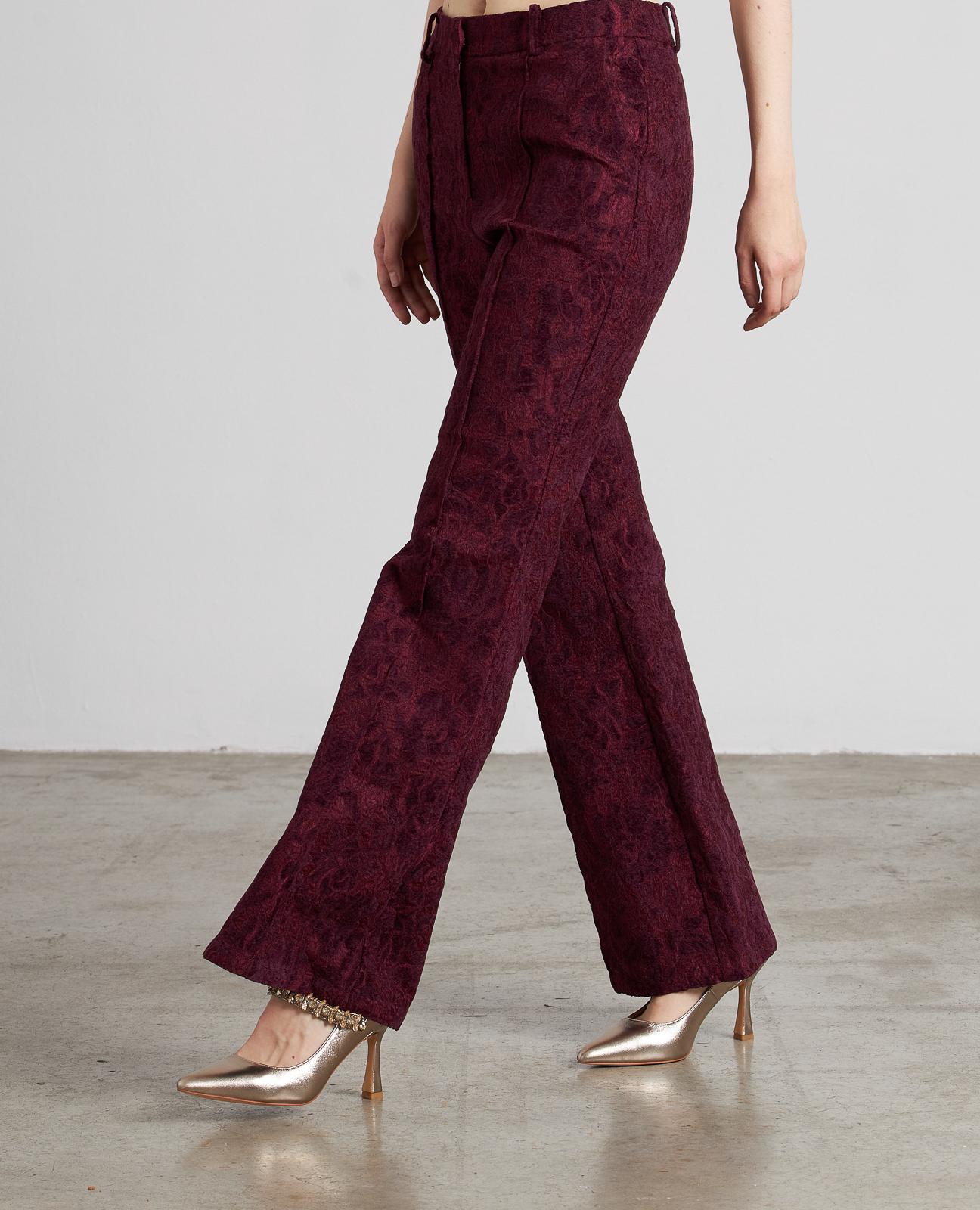 PLANTALÓN FLARE CON TEXTURA