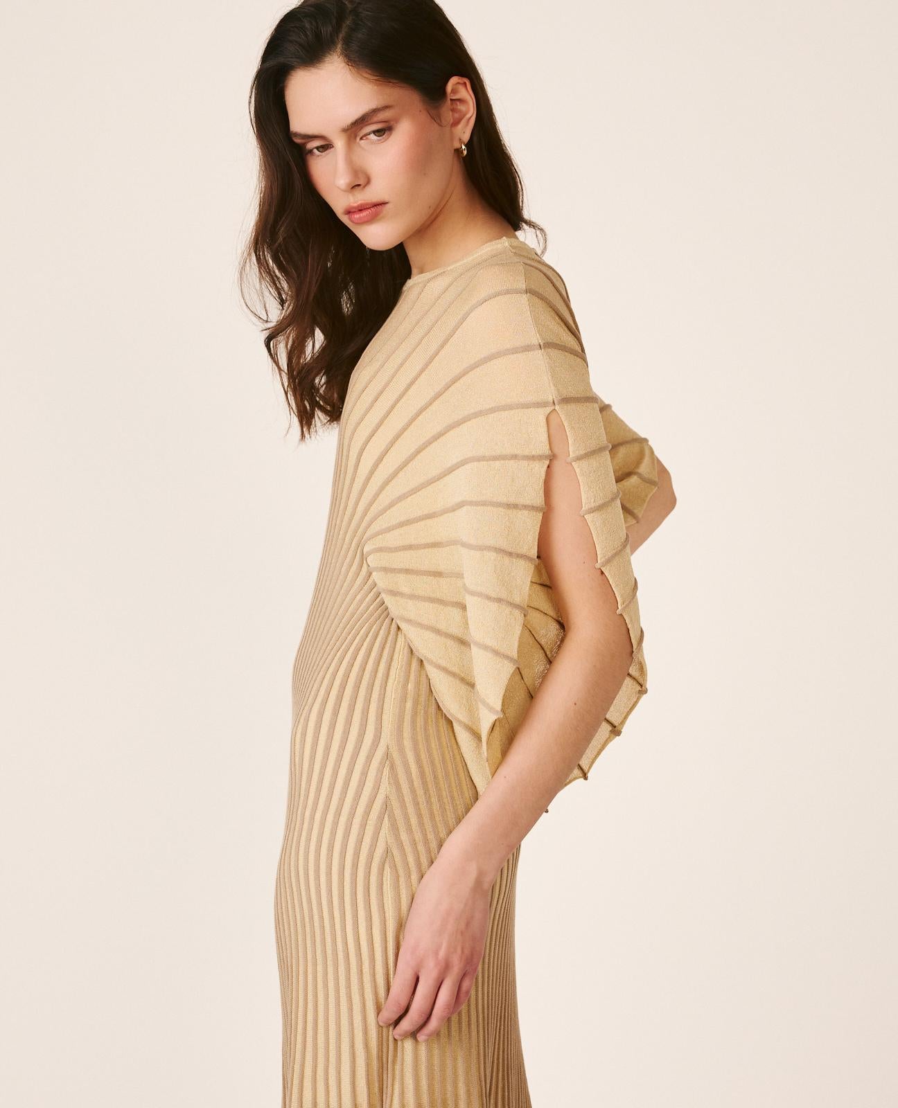 VESTIDO MANGA MURCIÉLAGO