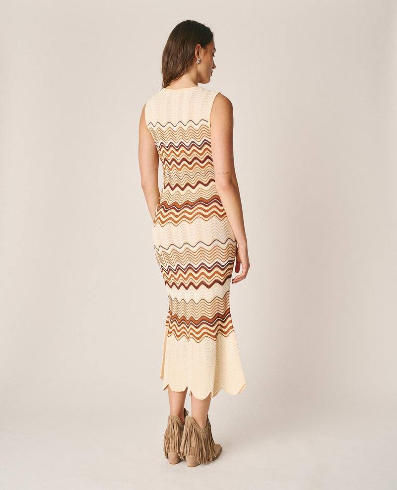 VESTIDO PUNTO SIN MANGAS