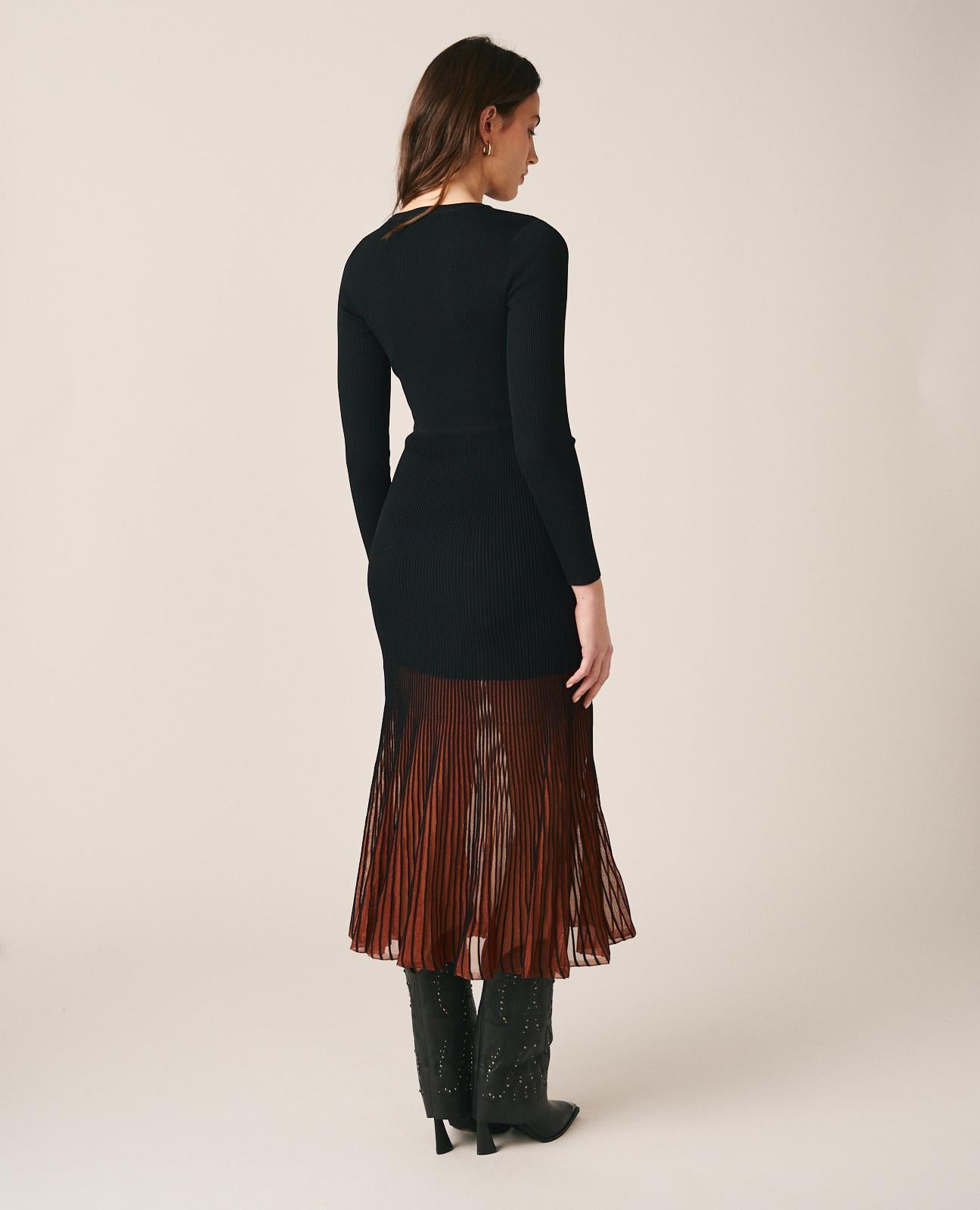 VESTIDO FALDA PLISADA