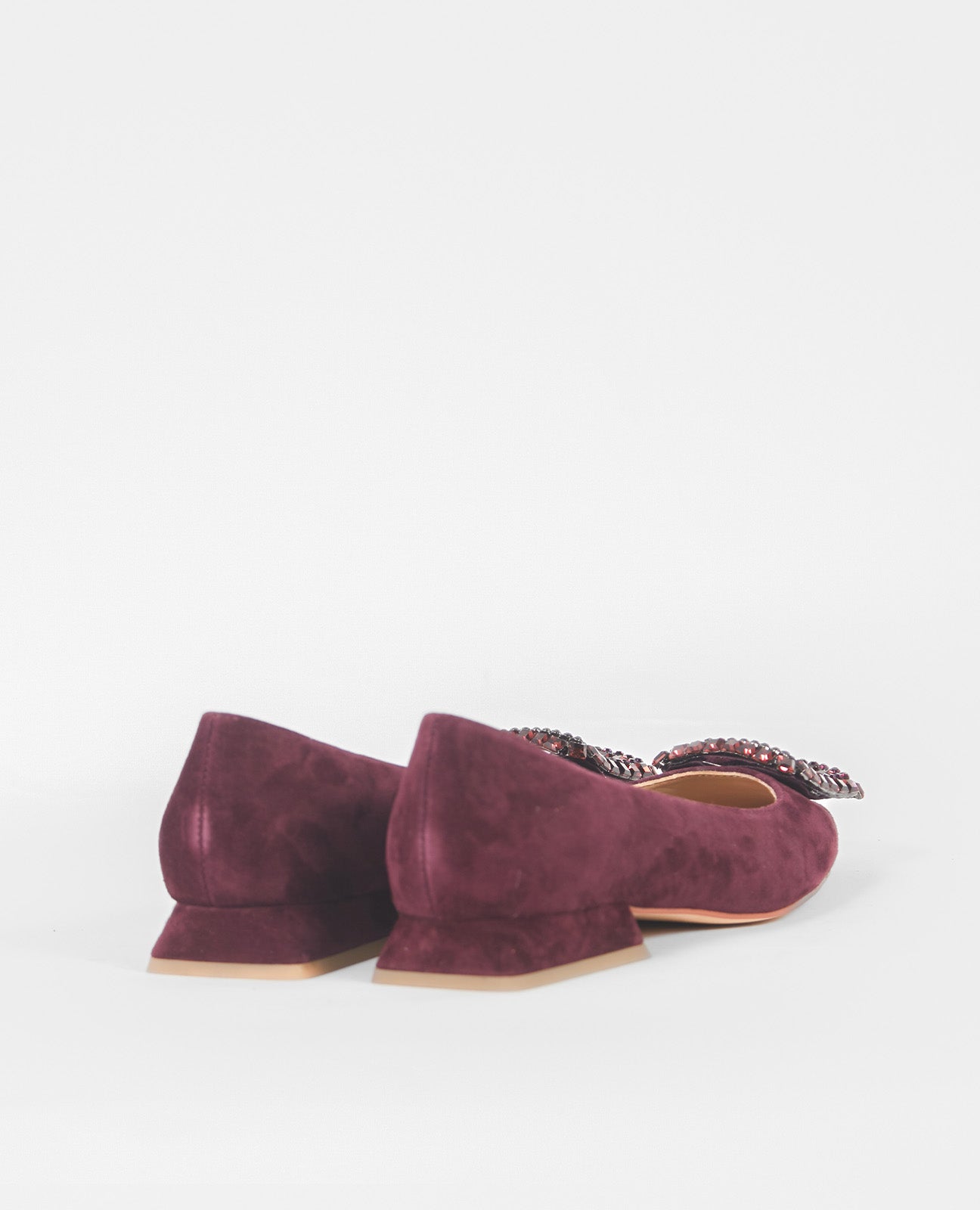 ZAPATO PLANO ADORNO CUADRADO