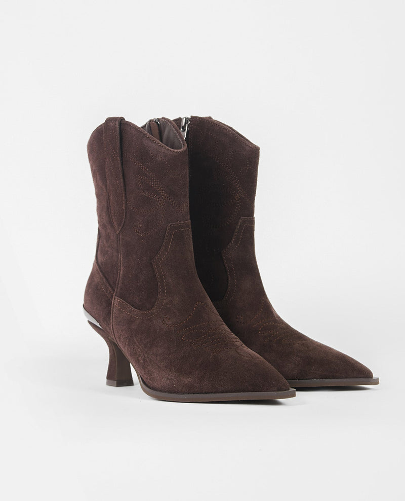 BOTÍN BAJO BORDADOS