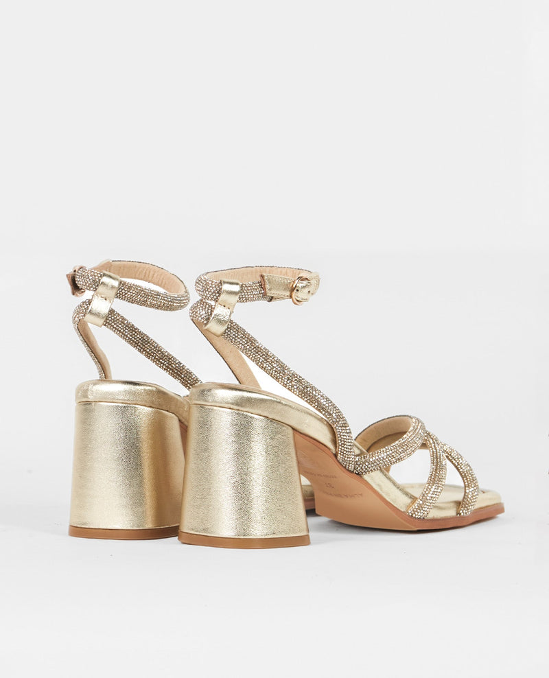 SANDALIA TACON TIRAS